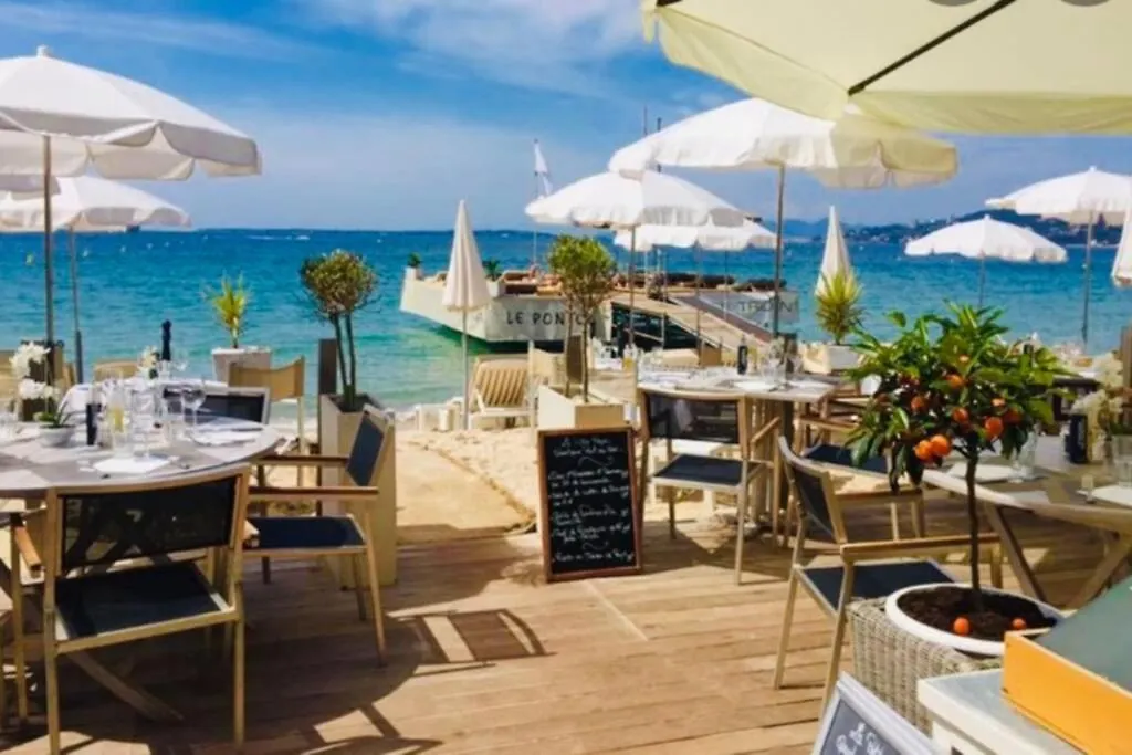 T2 Appartement Golfe Juan 47M2 Plages Et Port Vallauris Apartment