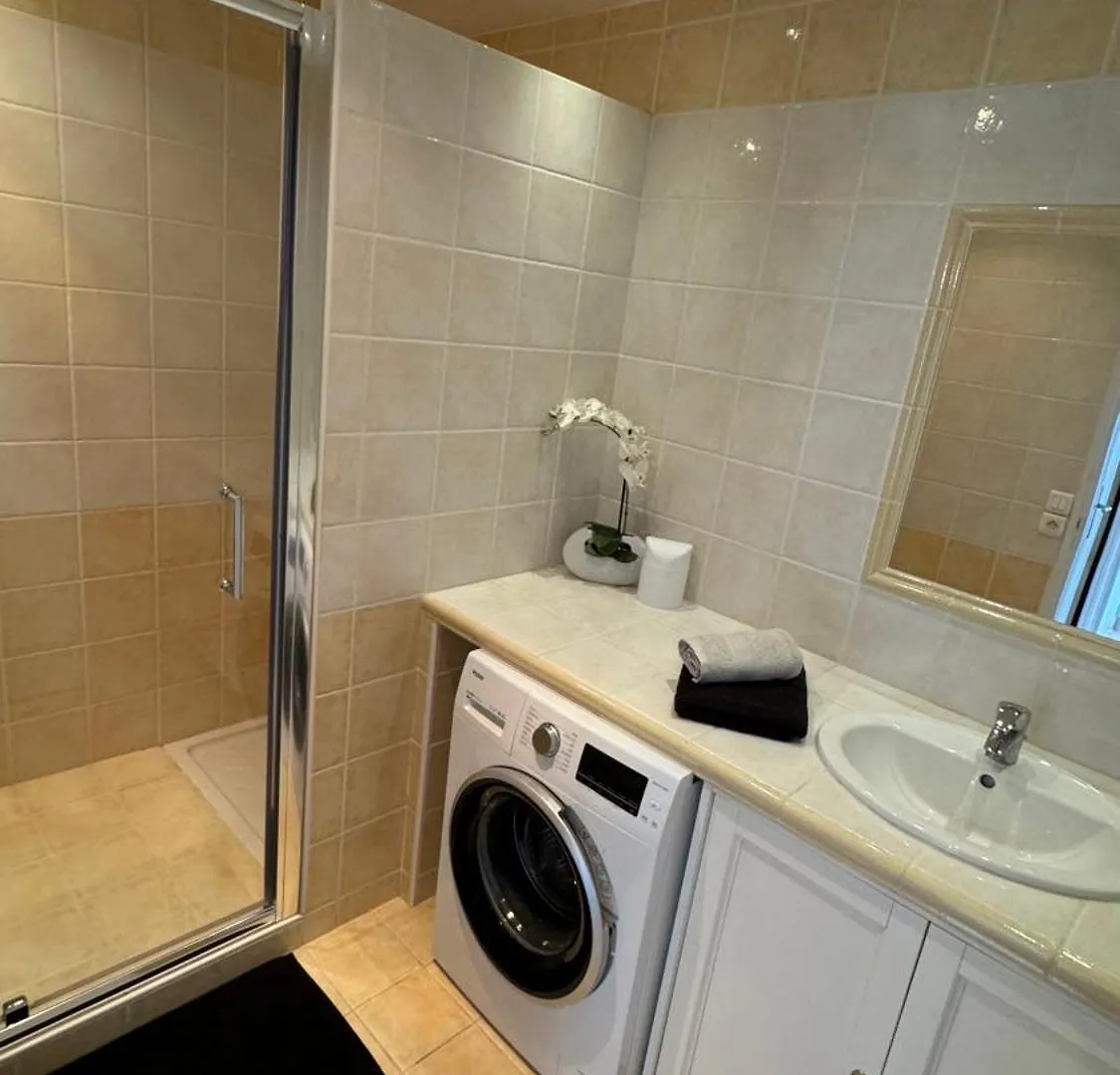 T2 Appartement Golfe Juan 47M2 Plages Et Port Vallauris
